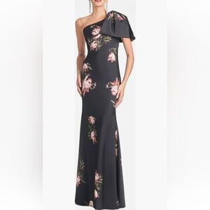 Aubrey Floral One-Shoulder Satin Crepe
Mermaid Gown